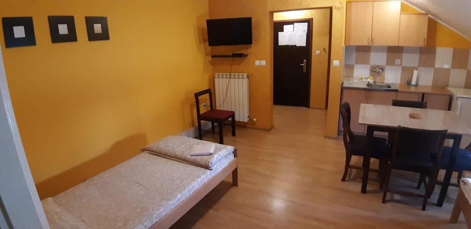 Rosso Apartments Белград Екстериор снимка